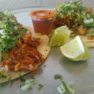 2 Jackfruit Classic Tacos